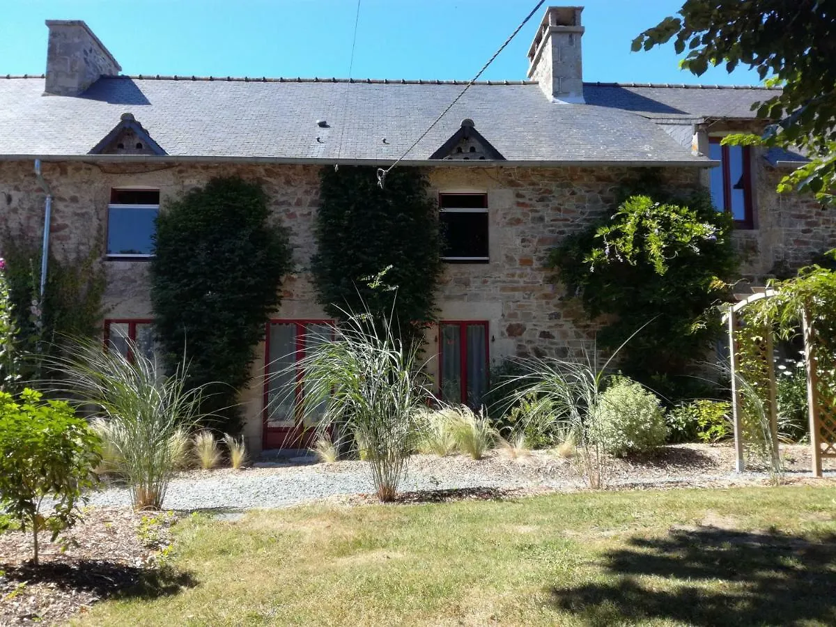 Holiday home Gite Du Pont Ideuc - 3 Etoiles Matignon
